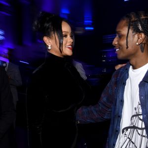 Liebesoffensive? Rihanna und A$AP Rocky verliebt unterwegs