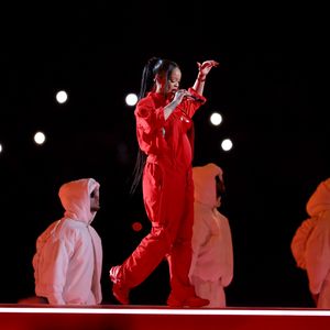 Fans rasten aus: Lieferte Rihanna die beste Halftime Show?