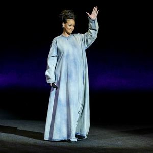 Rihanna synchronisiert Schlumpfine im neuen Schlümpfe-Film!