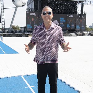 Robbie Williams gab ohne Führerschein Million für Autos aus