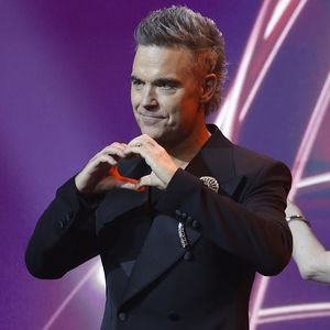 Robbie Williams spricht auf Konzert offen über Sexsucht