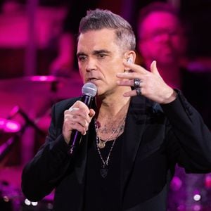 Fans sind entsetzt: Robbie Williams rechtfertigt WM-Auftritt