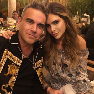 Rückfallangst: Robbie Williams' Frau versteckt Schmerzmittel