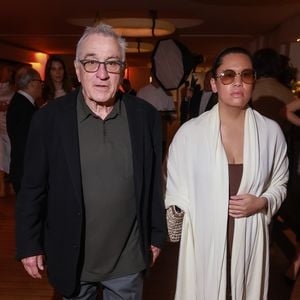 Gesicht gelähmt: So munterte Robert De Niro Freundin auf