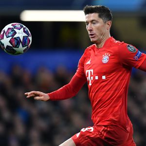 Nach 10 Jahren: Fußballer Robert Lewandowski ist Bachelor!