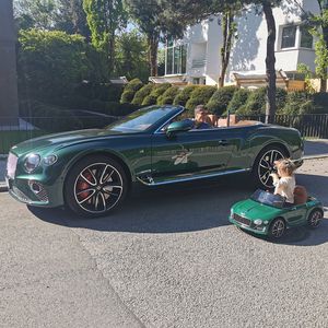 Wie süß: Robert Lewandowski und Tochter im Auto-Partnerlook