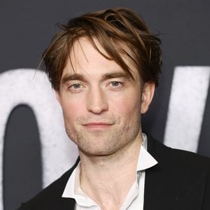 Robert Pattinson spricht über heiße Wüstendrehs bei "Dune 3"