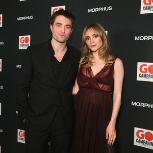 Robert Pattinson und Suki genießen Spaziergang mit Tochter!
