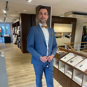 Mit Freundin: "Hochzeit auf ersten Blick"-Robert baut Haus!