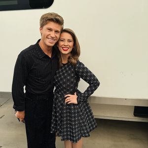 Ihre Fußstapfen: Bindi Irwin so stolz über Roberts DWTS-Sieg
