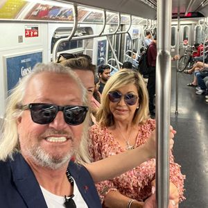 "Überlebt": Robert und Carmen Geiss fahren erstmals U-Bahn