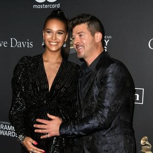 Drittes Baby mit April: Robin Thicke wieder Papa geworden
