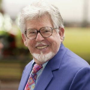 Rolf Harris' Villa: Wird sie zum Schnäppchenpreis verkauft?