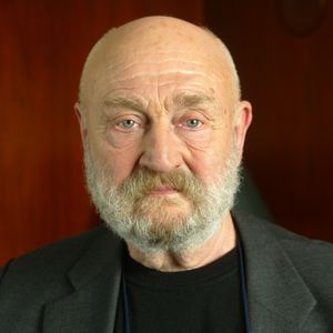 Verstorbener Rolf Hoppe wird im Grab der Eltern beigesetzt