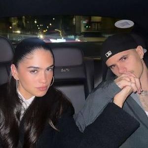 Romeo Beckham und Kim Turnbull genießen romantischen Abend