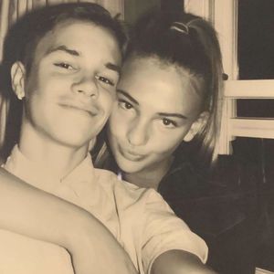 Süßes Couple-Pic: Romeo Beckham gratuliert seiner Freundin