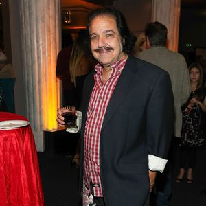 Wegen schwerer Demenz: Ist Ron Jeremy "verhandlungsunfähig"?