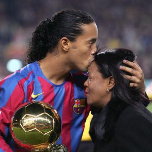 Trauer zu groß: Ronaldinho fehlt bei Begräbnis seiner Mutter