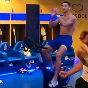 Halbnackt: So feiert Cristiano Ronaldo ein Tor für Al-Nassr