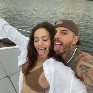 Offiziell: Rosalía und Rauw Alejandro bestätigen Beziehung!