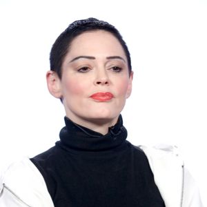 Rose McGowan: Gesichts-OP und Chaos-Kleid