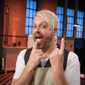 "Das große Promibacken": Ross Antony ist Backstage-Reporter