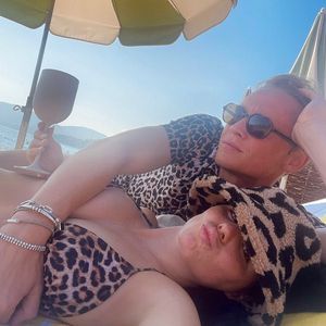 Süß! Ruby O. Fee teilt Urlaubsfoto mit Matthias Schweighöfer