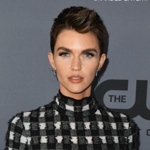 Zum Anbeißen! Auch Zombies sind verrückt nach Ruby Rose