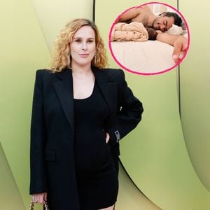Bild mit Baby Lou: Rumer Willis schwärmt von ihrem Derek!