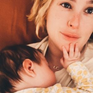 Süß: So glücklich ist Rumer Willis als frisch gebackene Mama