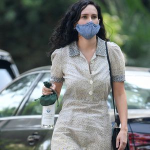 Kann man mal machen: Rumer Willis gönnt sich 141-Euro-Wasser