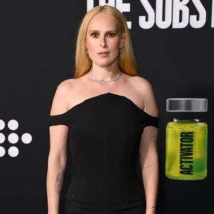 Rumer Willis verteidigt Stillen ihrer dreijährigen Tochter