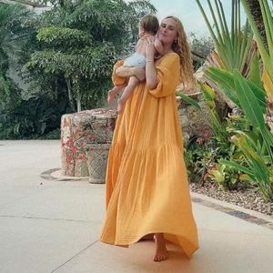 "Sonnenschein": Rumer Willis teilt süßes Video mit Louetta!