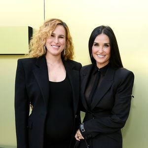 Enge Bindung: Rumer Willis schläft bis heute bei Mama Demi