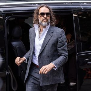Vor Vergewaltigung: Russell Brand soll Fotos gemacht haben