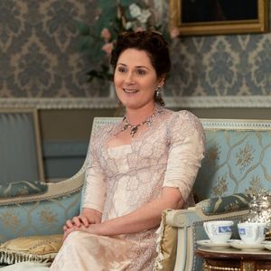 Fans fordern "Bridgerton"-Prequel zu Violet und Mann Edmund