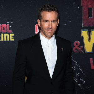 Viertes Kind: Ryan Reynolds verrät endlich Olins Geschlecht