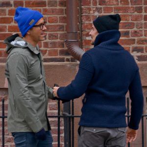 Neue Kumpels? Ryan Reynolds trifft zufällig Bradley Cooper