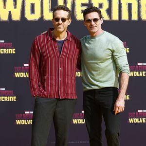 Ryan Reynolds kündigt neues Filmprojekt mit Hugh Jackman an