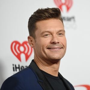 So hält sich Ryan Seacrest vor seinem 50. Geburtstag fit