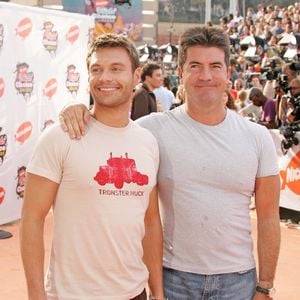 Simon Cowell stichelt gegen TV-Kollegen Ryan Seacrest