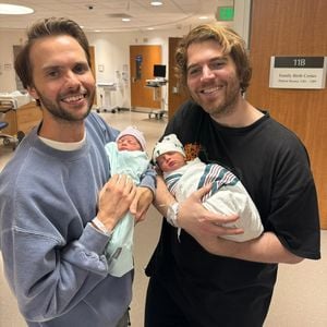 Namen verraten: YouTube-Star Shane Dawsons Zwillinge sind da