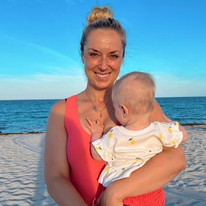 Süße Fotos: Sabine Lisicki feiert ein Jahr Mutterschaft