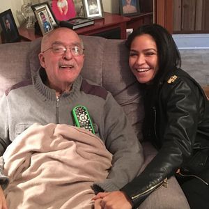 P. Diddys Ex Cassie trauert um ihren verstorbenen Großvater