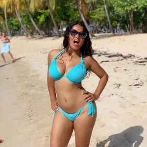 53. Geburtstag: Salma Hayek noch immer megaheiß im Bikini!