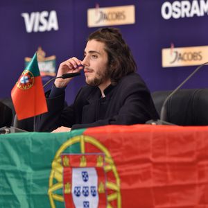 Von Fans schon verabschiedet: ESC-Sieger auf Intensivstation