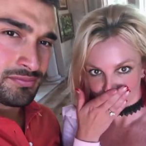 "Kann es nicht glauben": Britney Spears und Sam sind verlobt