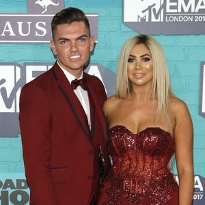 Tränen nach Brust-OP: Chloe Ferry zeigt ihre Horror-Narben