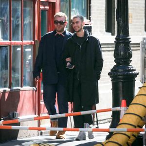 Eltern kennengelernt: Sam Smith turtelt mit GNTM-Designer!