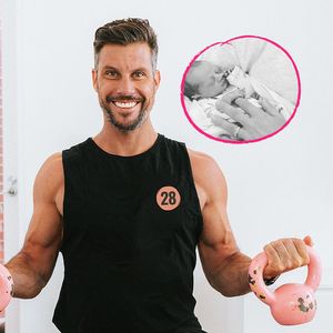 Kurz nach Geburt: Ex-Bachelor Sam Wood zeigt dritte Tochter
